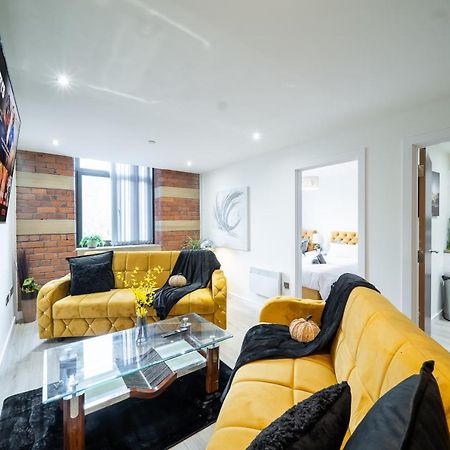 Bv Spacious 1-Bedroom Apartment Close To Town Center - Sleeps 6 Брадфорт Екстериор снимка