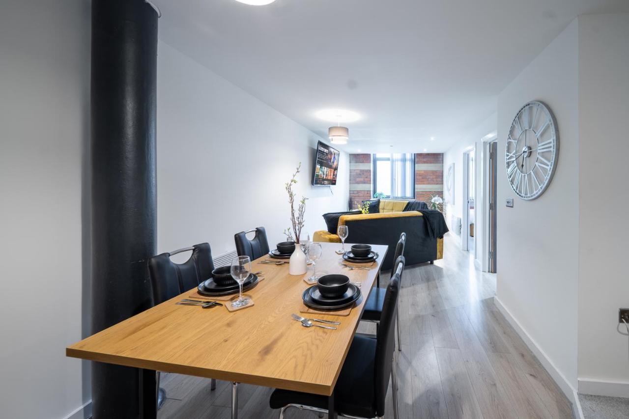 Bv Spacious 1-Bedroom Apartment Close To Town Center - Sleeps 6 Брадфорт Екстериор снимка