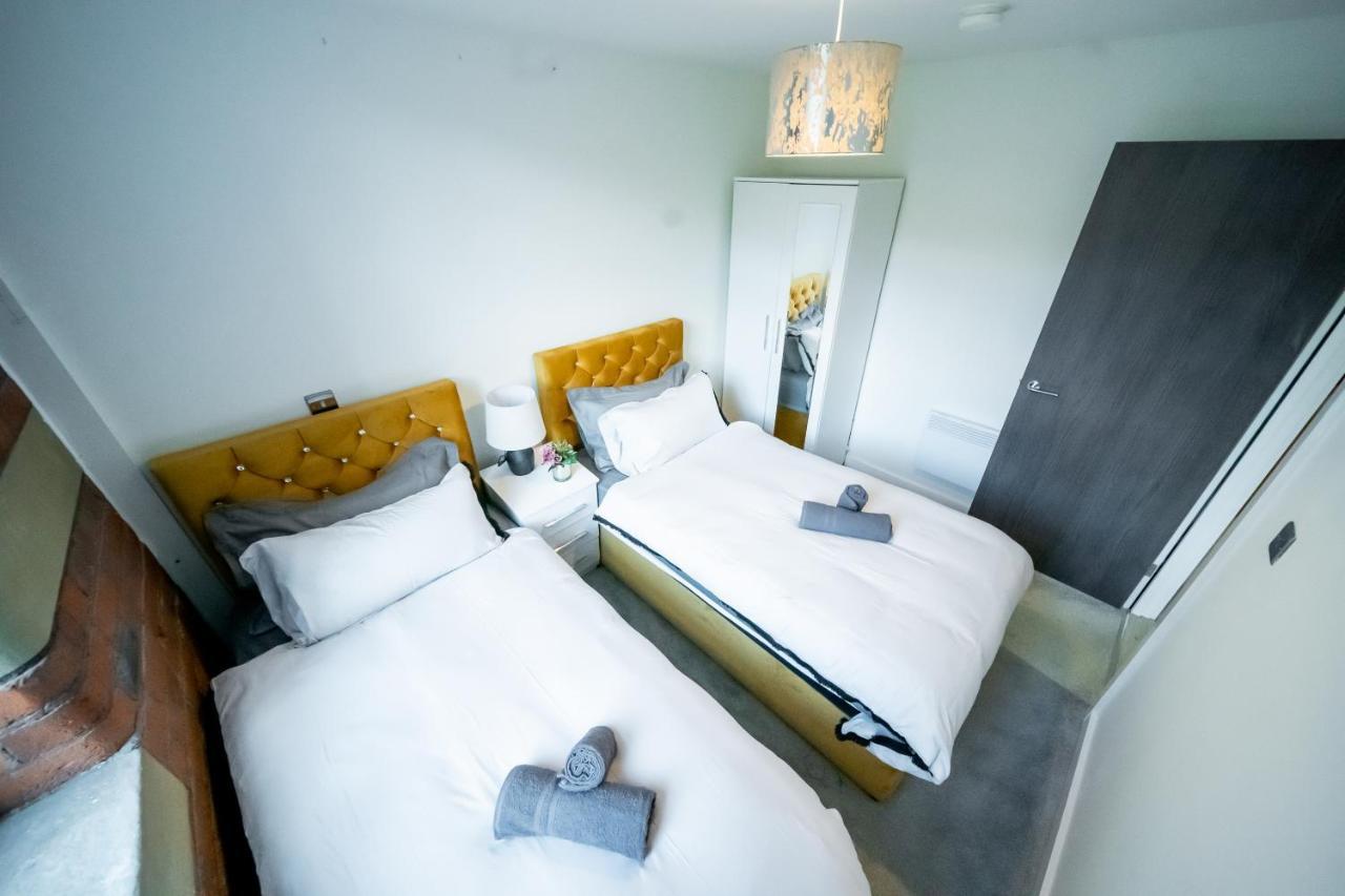 Bv Spacious 1-Bedroom Apartment Close To Town Center - Sleeps 6 Брадфорт Екстериор снимка